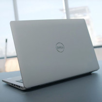 Dell Latitude 5520 Core i7-1185G7 | RAM 16GB | SSD 256GB | 15 inch FHD (1920x1080) IPS - Likenew 99%