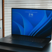 Dell Pro Max 16 Premium MA16250 | Core Ultra 9 285H vPro | RAM 64GB | SSD 1TB | RTX Pro 2000 Blackwell | 16 inch FHD (1920x1200) 120Hz - Like New