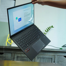 Asus Zenbook 14 OLED UM3406KA Ryzen AI 7 350 | RAM 32GB | SSD 1TB | 14" 3K OLED 120Hz | NEW FULLBOX