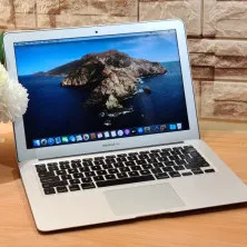 MacBook Air 13″ 2017 – MQD32