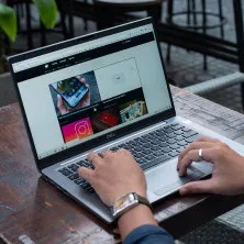 Laptop cũ Dell Latitude 7400 | Core i7-8665U | RAM 8GB | SSD 512GB | 14 inch FullHD | xách tay USA mới 99%