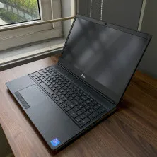 Dell Precision 7560 Core i7-11850H | RAM 32G | SSD 512GB | RTX A2000 4GB  | 15.6inch(3840x2160) UHD 4K TOUCH | Like new 99%