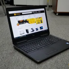 Dell Precision 7520 Core i7-7920HQ | 32 GB RAM | 512 GB SSD | NVIDIA Quadro M2200M | 15.6" UHD 4K