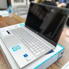 HP Pavilion 15 Laptop PC-eg0050wm | Core i5-1135G7 | 8GB | 512G SSD | 15.6" FHD Touch | LUNAR GOLD | Fullbox