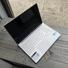 HP Pavilion 15 (eg2071cl) | Core i7-1255U | Ram 8G | SSD 512G | 15.6 inch FHD IPS | New Fullbox 100%