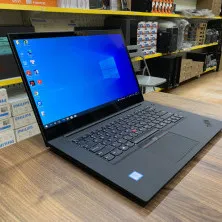 LENOVO THINKPAD P1 GEN 1 | CORE i7-8850H | 32GB RAM | 256B SSD | NVIDIA QUADRO P1000 | 15.6" UHD 3840×2160 | LIKE NEW