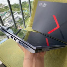 Lenovo Thinkpad X1 Yoga Gen 5 |  Core i7-10610U | RAM 16GB | 256G SSD | FHD 14 INCH TOUCH