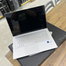 HP Envy 17-ch1035nr | Intel Core i7-1195G7 | RAM 16GB | SSD 512GB | 17.3 FHD | New Fullbox