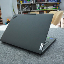 Lenovo ThinkPad T14 Gen 6 Ultra 5 238V | RAM 32GB | SSD 512GB | 14inch WUXGA TOUCH | Windows 11 Pro - Like New