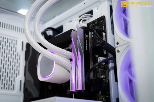 PC Core i7 13700K | RTX 4060Ti 16GB | RAM 32GB | SSD 512GB | Gamdias Aura GL360