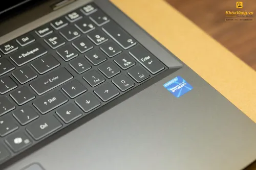 Acer Shadow 16 SH16-74-7W41 | Intel Core i7 14650HX | RAM 32GB | SSD 1TB | RTX 5060 8GB | 16.0inch 2.5K 240Hz | NEW 100%