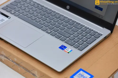 HP 15-fd0127dx Core i7-1355U | Ram 16GB | SSD 512GB | 15.6 inch FHD Touch | New 100% Fullbox