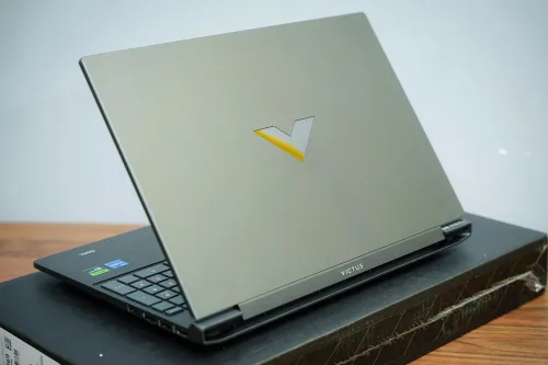 HP Victus Gaming 15-fb3093dx | Ryzen 7 7445HS | RTX 4050 6GB | RAM 16GB | SSD 512GB | 15.6 inch FHD (1920x1080) 144Hz | New Fullbox