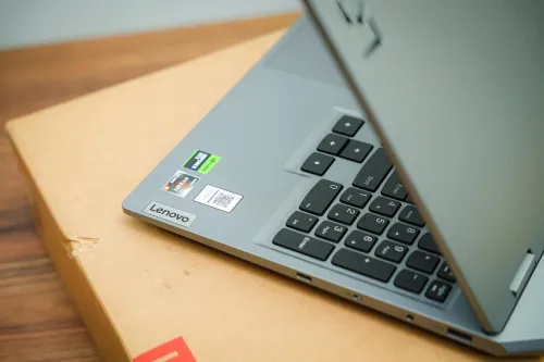 Lenovo LOQ 15ARP9 | AMD Ryzen 5 7235HS | RTX 4050 6GB | RAM 16GB | SSD 512GB | 15.6 inch FHD (1920x1080) 144Hz | New 100%