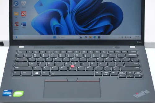 Lenovo ThinkPad P14s Gen 3 Core i7-1270P | RAM 16GB | SSD 512GB | T550 4GB | 14 inch FHD Touch - Like New