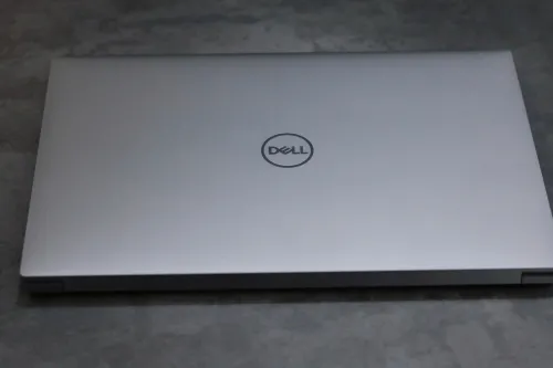 Dell XPS 15 9530 | Core i7-13620H | RAM 32GB | SSD 1TB | ARC 370M | 15.6 inch FHD+ | New 100% FullBox