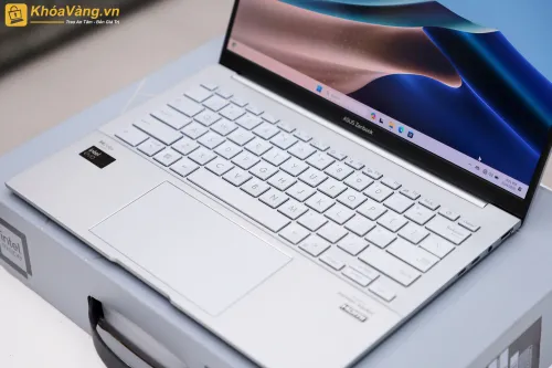 ASUS Zenbook AI UX3405M | Core Ultra 9 185H | RAM 32GB | SSD 1TB | 14 inch 2.8K (2880x1800) OLED 120Hz | Silver - New Fullbox
