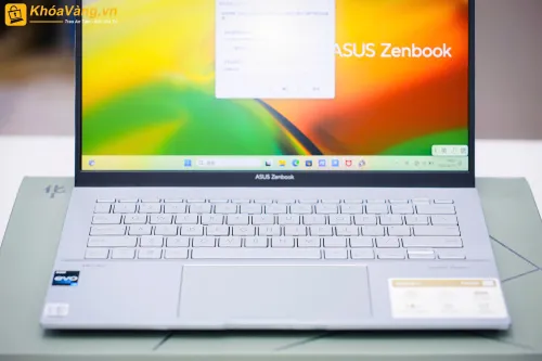ASUS Zenbook UX3402V | Intel Core i9-13900H | RAM 32GB | SSD 1TB | 14.0inch WQXGA (2560x1600) | Foggy Sliver - New 100%