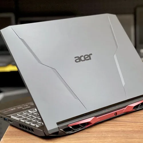 Acer Nitro 5 Eagle - Ryzen 5-5600H | RAM 8GB | SSD 512G | RTX 3060 | 144Hz FHD | Outlet