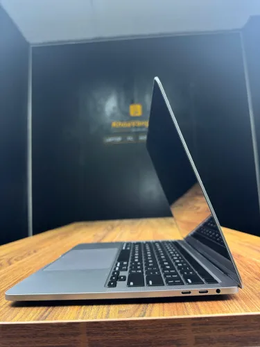MacBook Pro (13 inch, 2020, Bốn cổng Thunderbolt 3) Core i5 | RAM 32GB | SSD 1TB | LikeNew