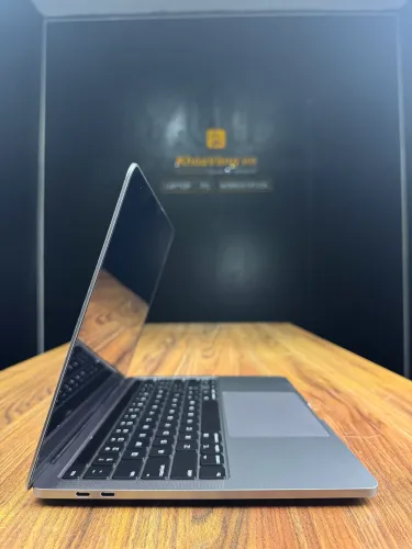 MacBook Pro (13 inch, 2020, Bốn cổng Thunderbolt 3) Core i5 | RAM 32GB | SSD 1TB | LikeNew