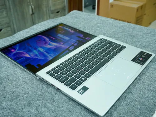 Acer Swift Go SFG14-73T-75FA | Core Ultra 7 155H | RAM 16GB | SSD 1TB | 14 inch WUXGA (1920x1200) Touch | New Outlet