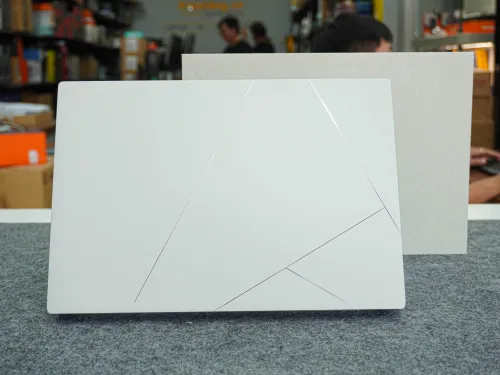 Asus Zenbook S 14 UX5406S | Ultra 7 258V | RAM 32GB | SSD 1TB | 14 inch 3K (2880x1800) 120Hz OLED | White - New Fullbox