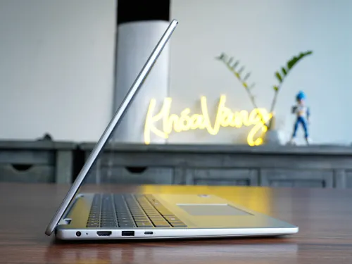 Dell 16 DC16251 | Core 5 120U | RAM 8GB | SSD 512GB | 16 inch FHD+ (1920x1200) Touch | Platinum Silver | New Fullbox