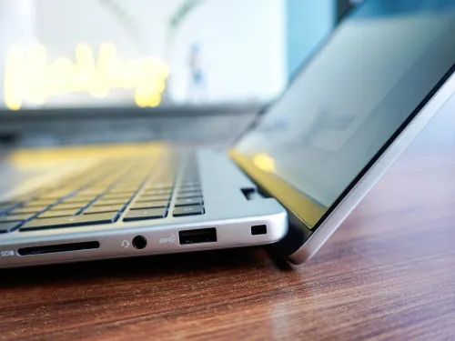 Dell 16 DC16251 | Core 5 120U | RAM 8GB | SSD 512GB | 16 inch FHD+ (1920x1200) Touch | Platinum Silver | New Fullbox