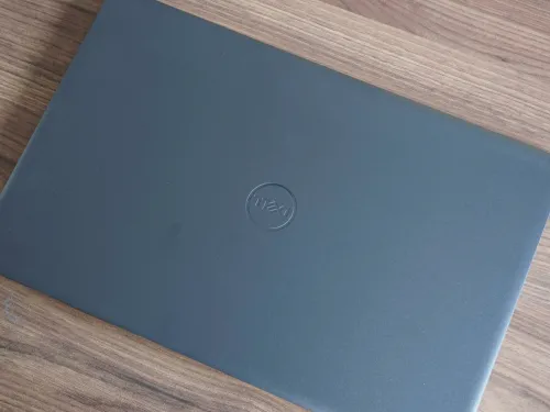 Dell Pro 15 Essential PV15250 | Core 3 100U | RAM 8GB | SSD 512GB | 15.6 inch FHD (1920x1080) 120Hz | Carbon Black | New Fullbox