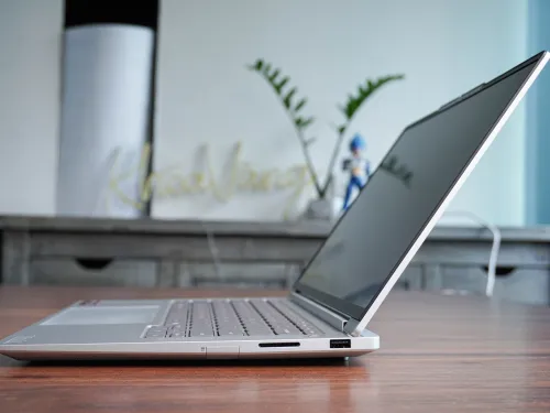 Lenovo ThinkBook 14 G8+ AHP | Ryzen 7 H 255 | RAM 32GB | SSD 1TB | 14.5 inch 3K (3072x1920) 120Hz | Celestial White | New Fullbox