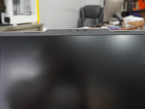 MSI Cyborg A15 AI B2HWEKG-071 | AMD Ryzen 7 260 | RAM 16GB | SSD 512GB | RTX 5050 8GB | 15.6 inch FHD 144Hz - New Fullbox