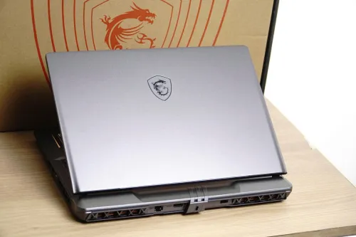 MSI Vector A16 HX A8WHG | Ryzen 9 8940HX | RTX 5070Ti 12GB | RAM 16GB | SSD 1TB | 16 inch QHD+ 240Hz - New Fullbox