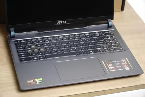 MSI Vector A16 HX A8WHG | Ryzen 9 8940HX | RTX 5070Ti 12GB | RAM 16GB | SSD 1TB | 16 inch QHD+ 240Hz - New Fullbox