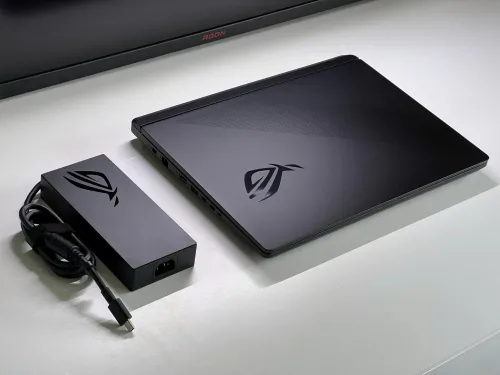 ASUS ROG Strix SCAR G635LX (2025) | Ultra 9 275HX | RAM 64GB | SSD 8TB | RTX 5090 24GB | 16 inch 2.5K 240Hz | Led Anime Matrix - Like New Fullbox