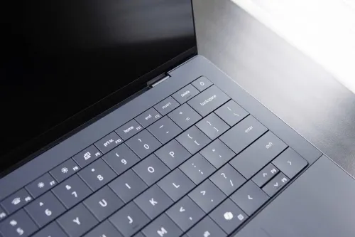 Dell XPS 14 DA14260 | Core Ultra 7 355 | RAM 16GB | SSD 512GB | 14 inch 2K | Graphite - New Fullbox