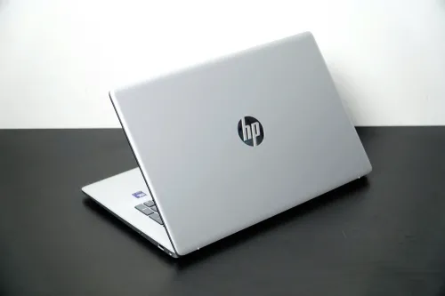 HP 17-cn5037nr Ultra 7-255U | RAM 16GB | SSD 1TB | 17.3 inch FHD (1920 x 1080) - New Fullbox 100%