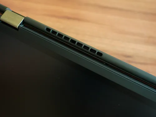 Lenovo Thinkpad X13 Gen 5 (2-in-1) | Ultra 5 135U | Ram 16GB | SSD 256GB | 13.3 inch FHD+ (1920x1200) Touch - New Fullbox