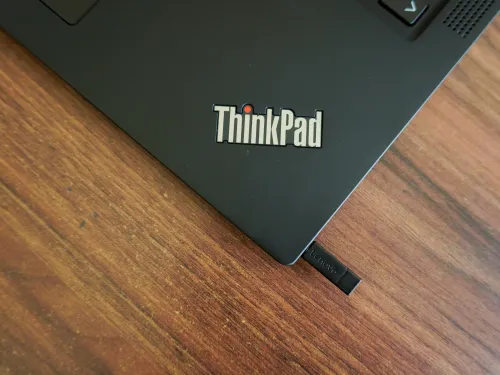 Lenovo Thinkpad X13 Gen 5 (2-in-1) | Ultra 5 135U | Ram 16GB | SSD 256GB | 13.3 inch FHD+ (1920x1200) Touch - New Fullbox