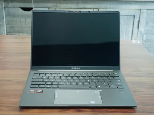 Asus Zenbook 14 OLED UM3406KA Ryzen AI 7 350 | RAM 32GB | SSD 1TB | 14" 3K OLED 120Hz | NEW FULLBOX