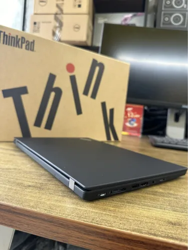 Lenovo ThinkPad P14s Gen 2 Core i7-1185G7 | RAM 16GB | SSD 512GB | Quadro T500 4GB | 14 inch UHD (3840x2160) - Like New 99%
