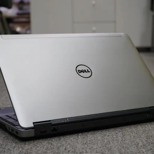 Laptop cũ Dell Latitude E6540 | Core i5-4300M | RAM 8GB | SSD 128GB | 15.6 inch có bàn phím số