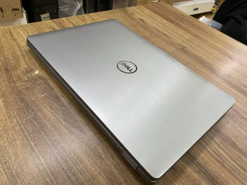 Dell Latitude 5510 Core i7-10810U | RAM 16G | SSD 256G | 15.6" FHD Likenew 98%
