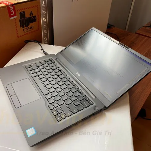 Laptop Cũ Dell Latitude 7300 Core i5 -8365U ram 8G ssd 128g lcd 13.3 inch  Full HD