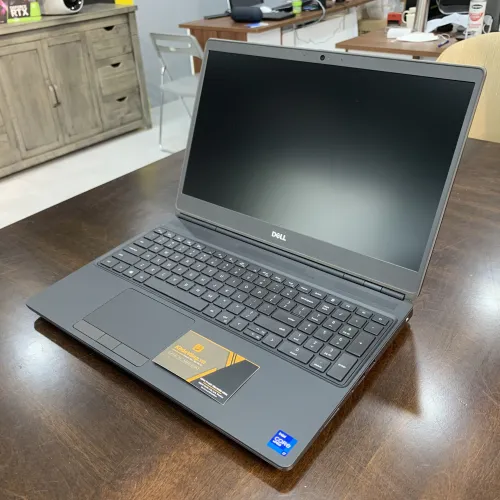 Dell Precision 7560 Core i7-11850H | RAM 16GB | SSD 512GB | RTX A3000 6GB | 15.6 inch FHD (1920 x 1080) - Like New