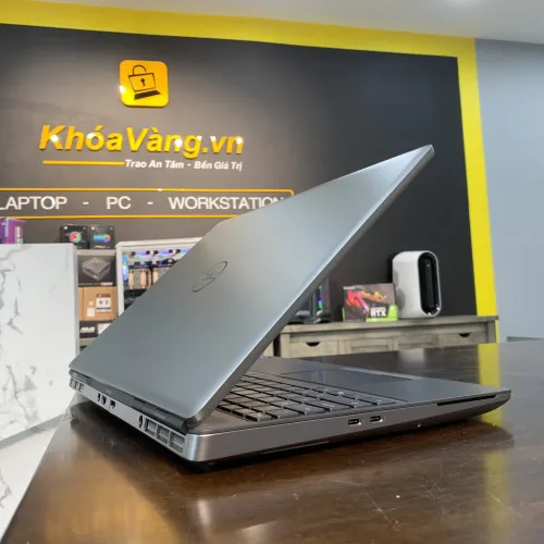 Dell Precision 7560 Core i7-11850H | RAM 16GB | SSD 512GB | RTX A3000 6GB | 15.6 inch FHD (1920 x 1080) - Like New