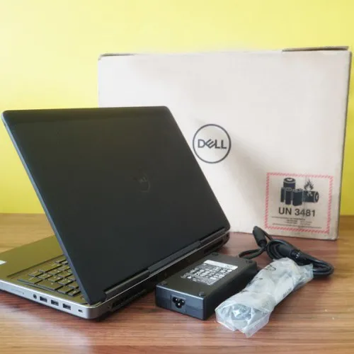 Laptop Cũ Dell Precision 7520 Core i7 -7820HQ | ram 16g | ssd 256g + HDD 500G | AMD Radeon Pro WX4130 | 15.6 inch full HD 1920 x1080