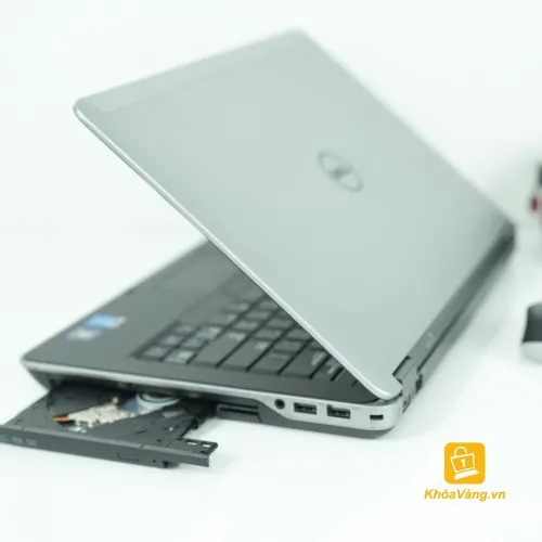 Laptop cũ Dell Latitude E6440 Core i5 ram 8g ssd 128g card ATI HD 8690M 14 inch
