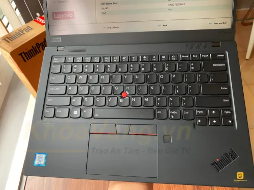 Lenovo Thinkpad X1 Carbon Gen 7 | Core i7-8665U | RAM 16GB | SSD 256GB | 14 inch FHD | Like new 99%