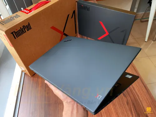 Lenovo Thinkpad X1 Carbon Gen 7 | Core i7-8665U | RAM 16GB | SSD 256GB | 14 inch FHD | Like new 99%